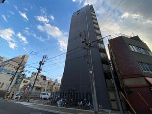 ログ上野駅前の物件外観写真